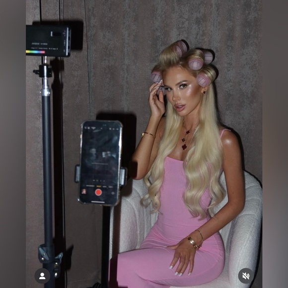 Skims Petal soft lounge dress NWTS 🦄 - Picture 5 of 7